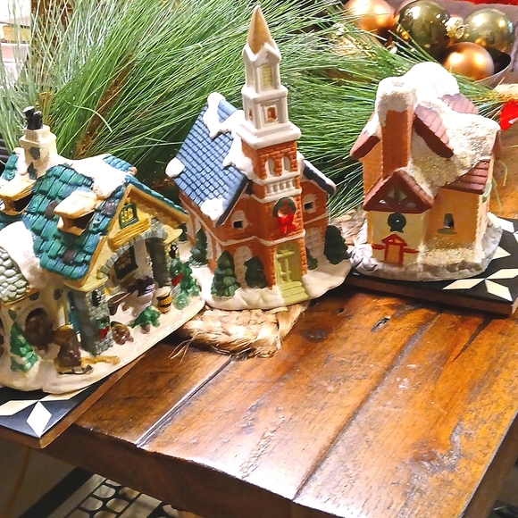 Other - VINTAGE--PORCELAIN CHURCH & HOMES